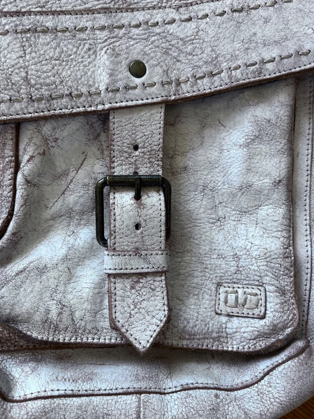 Bed Stu Ainhoa LTC Crossbody Leather Purse